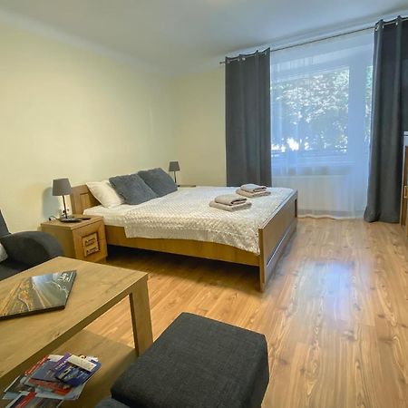Peter'S Market Apartment เลียปาญา ภายนอก รูปภาพ